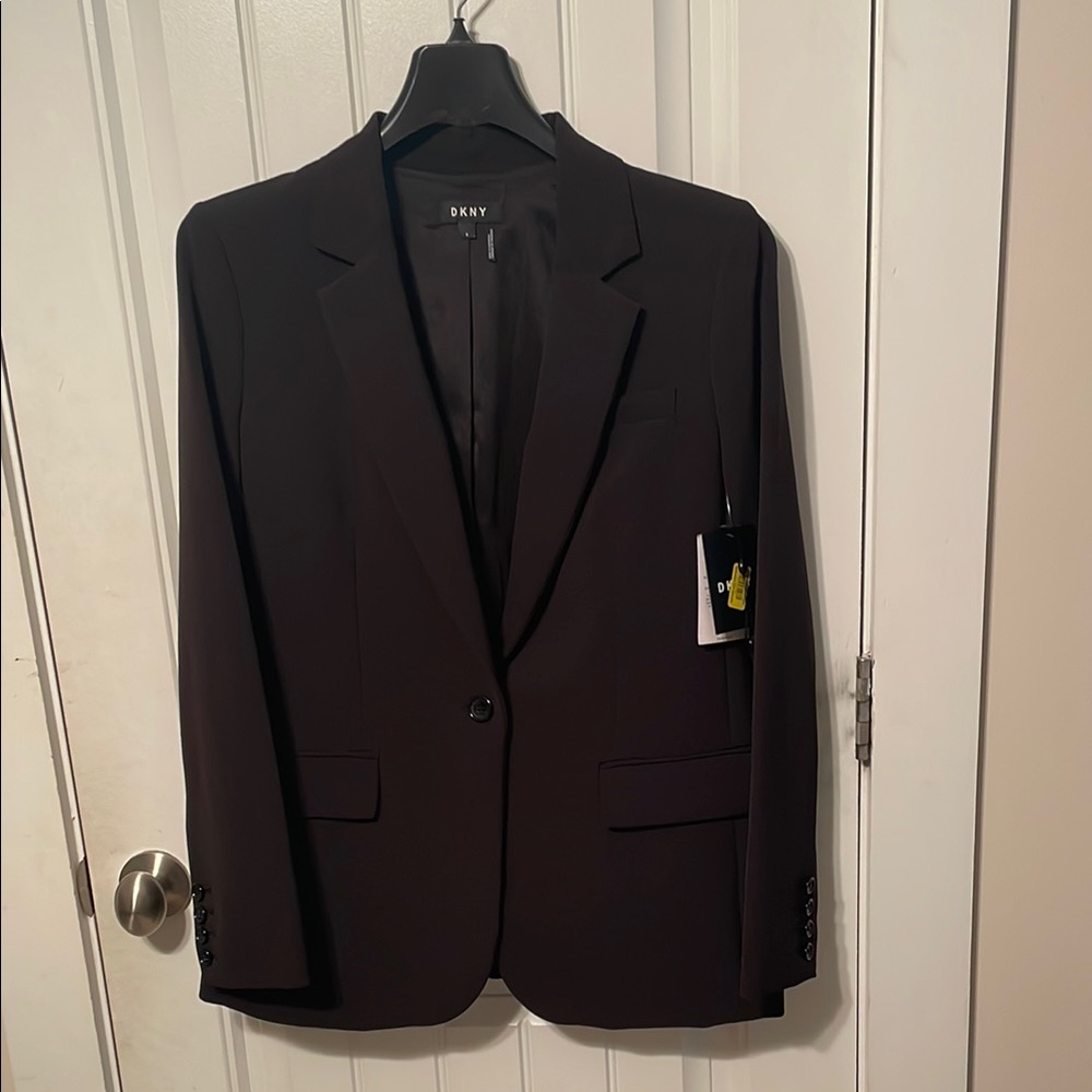 DKNY Black Women’s Foundations Blazer Size 6 NWT
